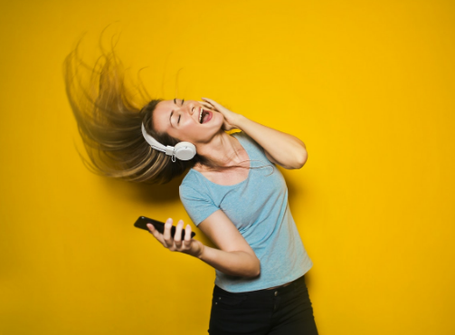 უცხოური